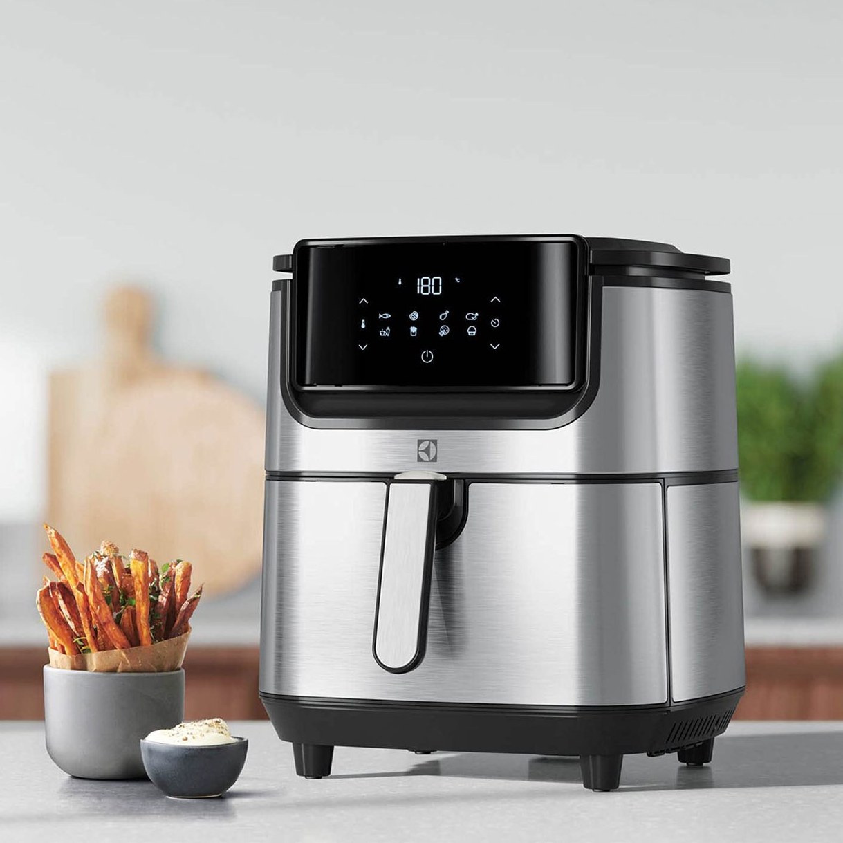 سرخ کن الکترولوکس مدل ELECTROLUX E6AF1-720S — تصویر ۳