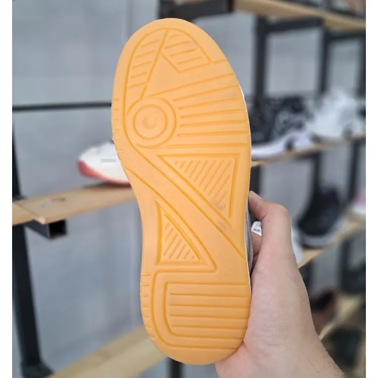 کفش اسپرت زنانه پوما مدل Suede XL چرم جیر صنعتی سفید سایز 37 — تصویر ۷