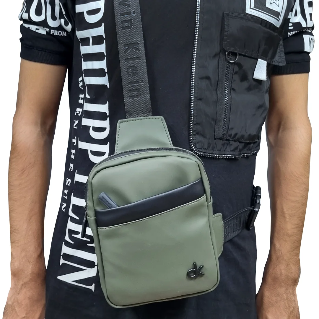 بادی بگ Calvin Klein مدل CK-3033 — تصویر ۷