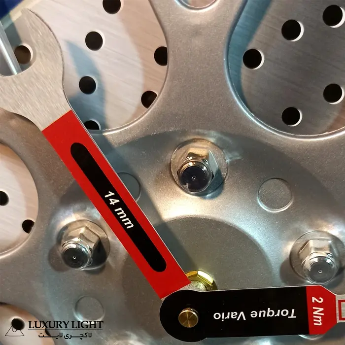 ساعت دیواری مدل 5212 طرح تایر — تصویر ۸