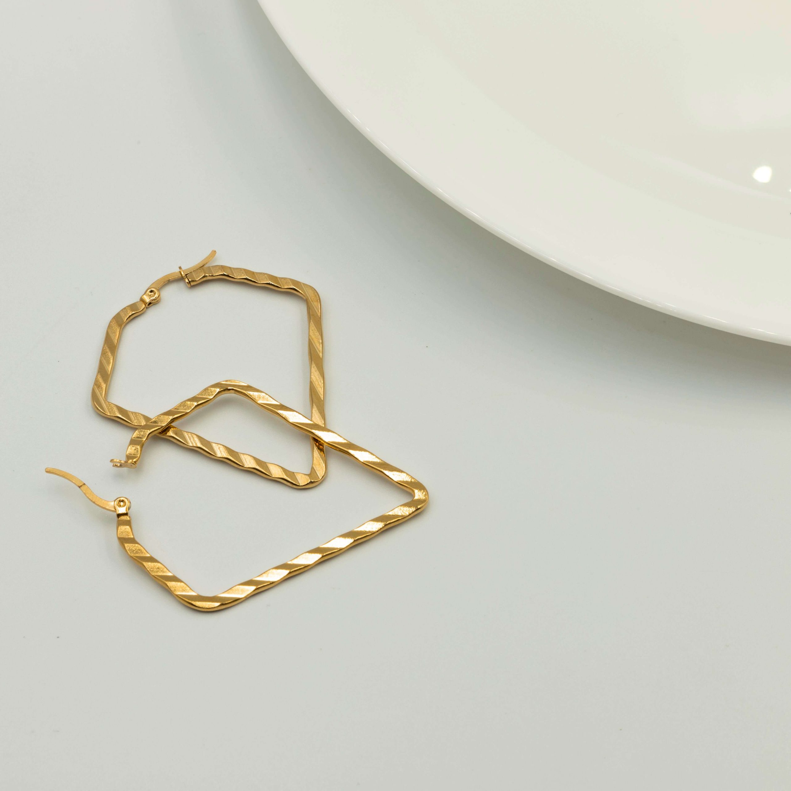 گوشواره استیل مخروطی – E7