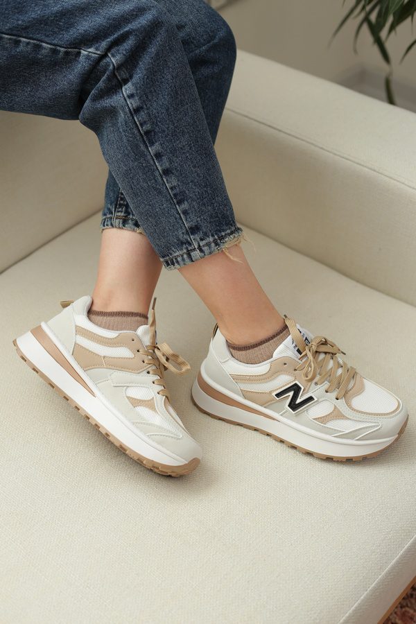 کتونی اسپرت زنانه نیو بالانس new balance وارداتی | کد M11010
