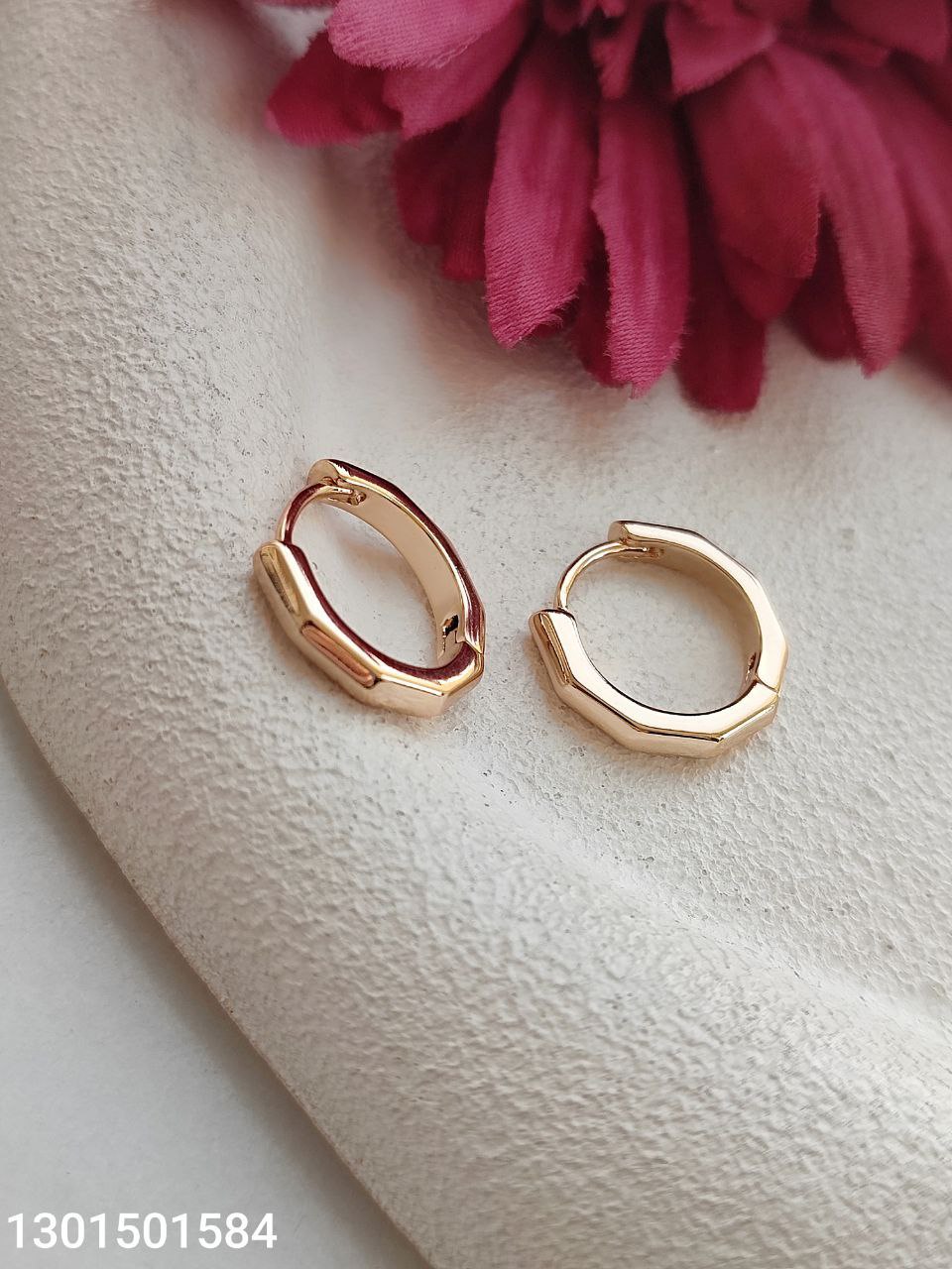 گوشواره حلقه‌ای چندضلعی مارک ژوپینگ کیفیت عالی رنگ ثابت کد 1616698