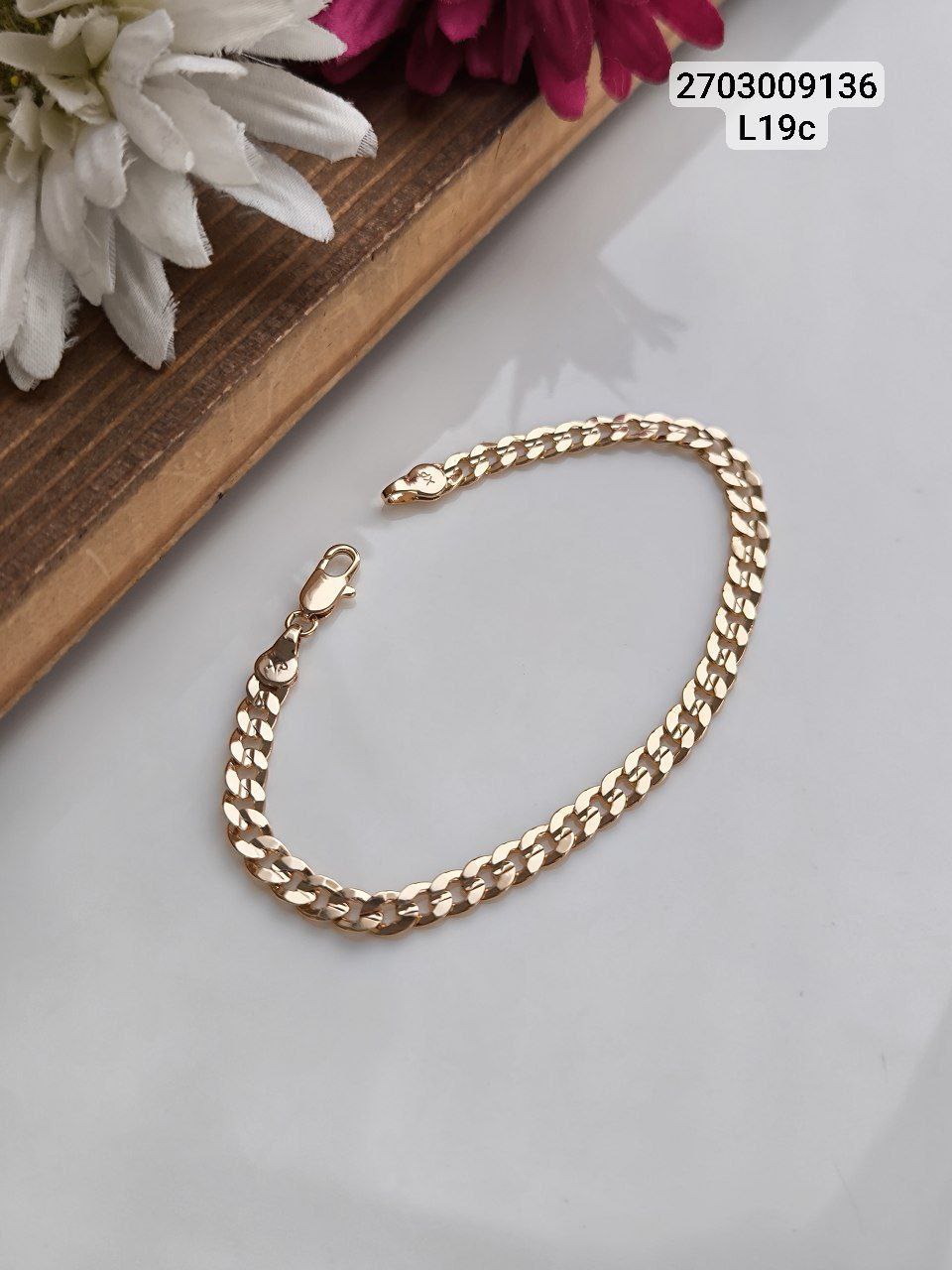 دستبند طرح کارتیر تخت مارک ژوپینگ کیفیت عالی رنگ ثابت کد 1217166