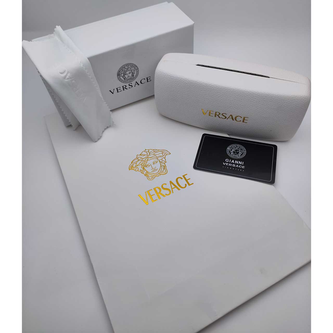 همکاری قاب عینک اورجینال ورساچه Versace Vc2 — تصویر ۳