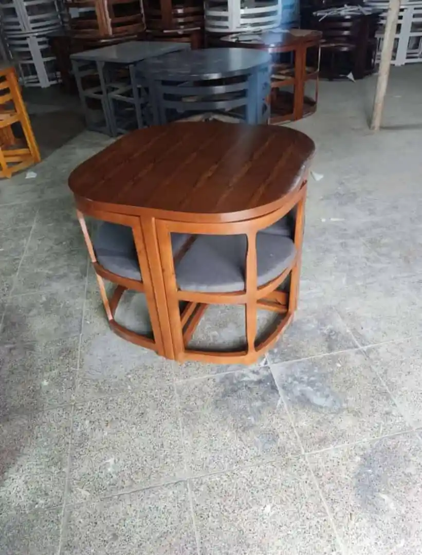 میز ناهارخوری کمجا گرد و مربع — تصویر ۲