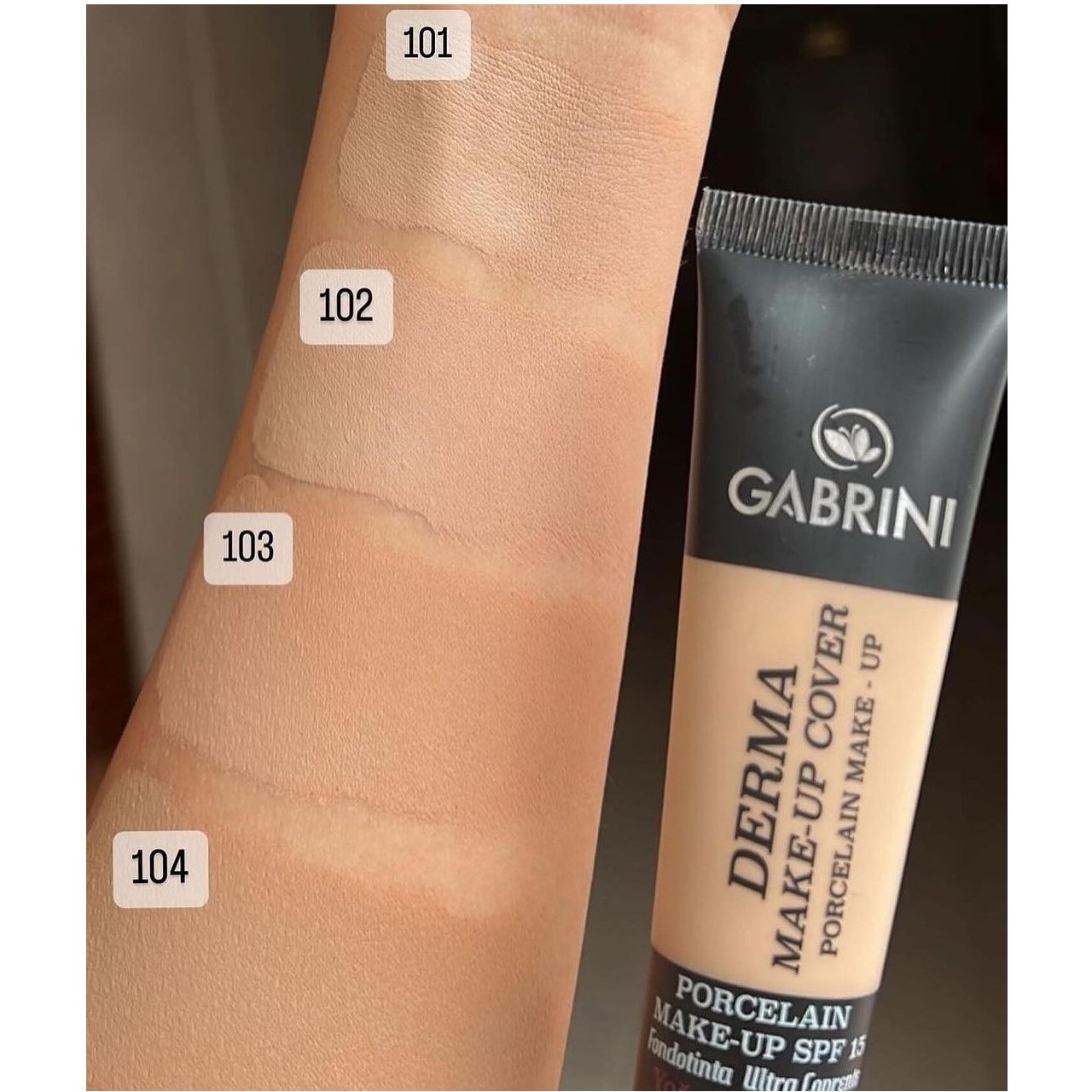 کرم پودر گابرینی Gabrini سری Derma SPF15 شماره 102 — تصویر ۳