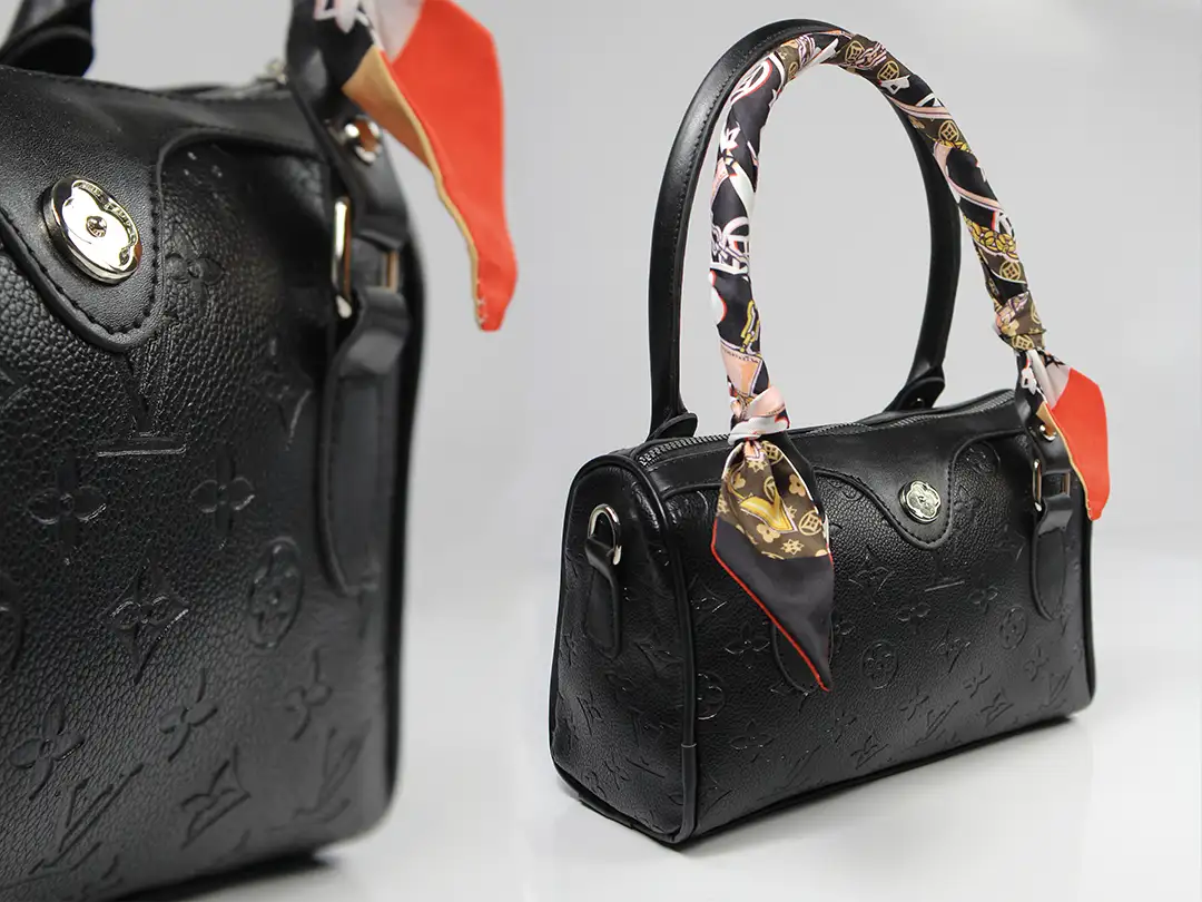 کیف دستی و دوشی زنانه 1762 LOUIS vuitton | لوئیس ویتون — تصویر ۴