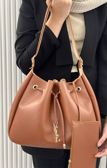 کیف دوشی زنانه Louis Vuitton مدل 447 — تصویر ۷