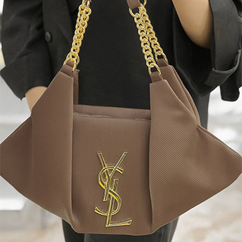 کیف دوشی زنانه YSL مدل 785 — تصویر ۴