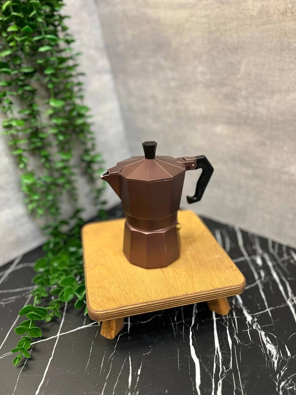موکاپات 3 کاپ آلومینیومی رنگ قهوه ای — تصویر ۳