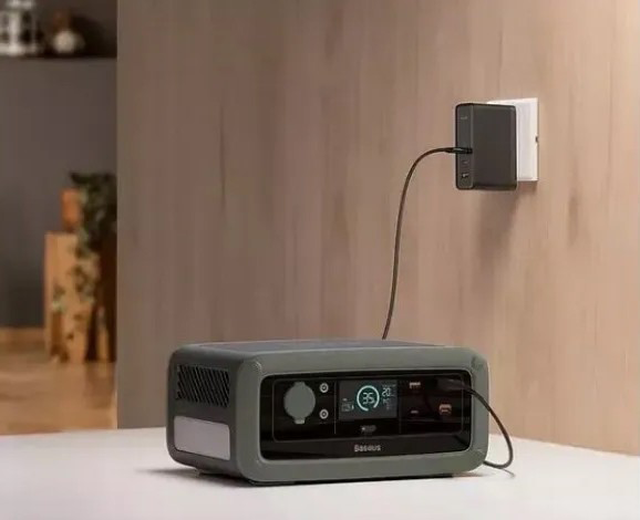 پاورژنراتور قابل حمل بیسوس مدل IoTa 450W — تصویر ۶