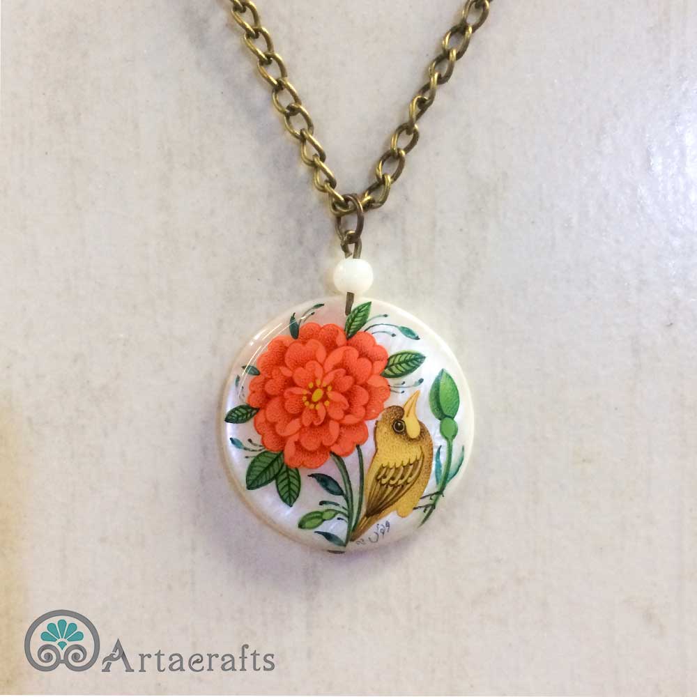 گردنبند طرح گل و مرغ