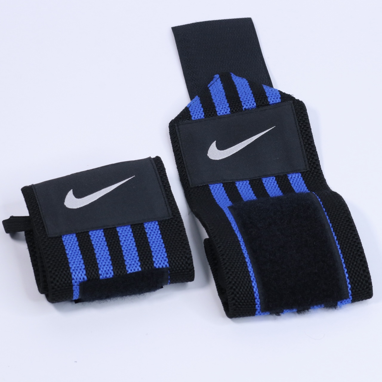 مچ بند بدنسازی Nike — تصویر ۴