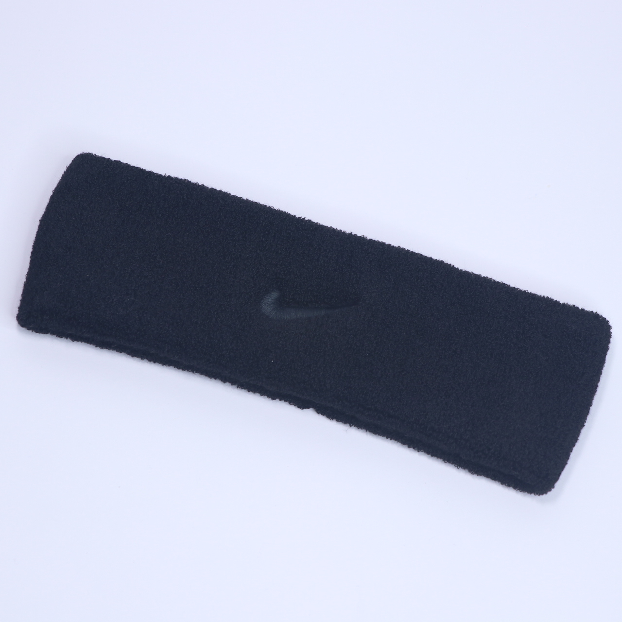 هدبند ورزشی مشکی Nike — تصویر ۵