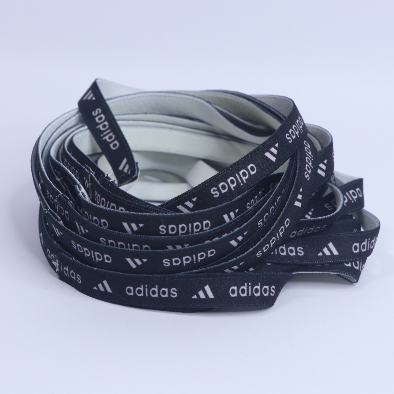کش مو ورزشی adidas — تصویر ۴