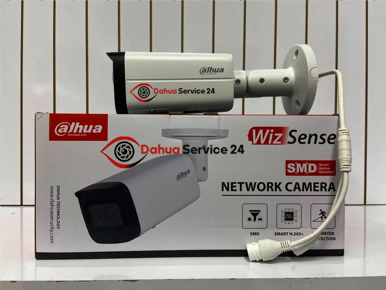 دوربین مداربسته داهوا مدل IPC-HFW2441TP-ZS امنیت هوشمند با زوم موتورایز