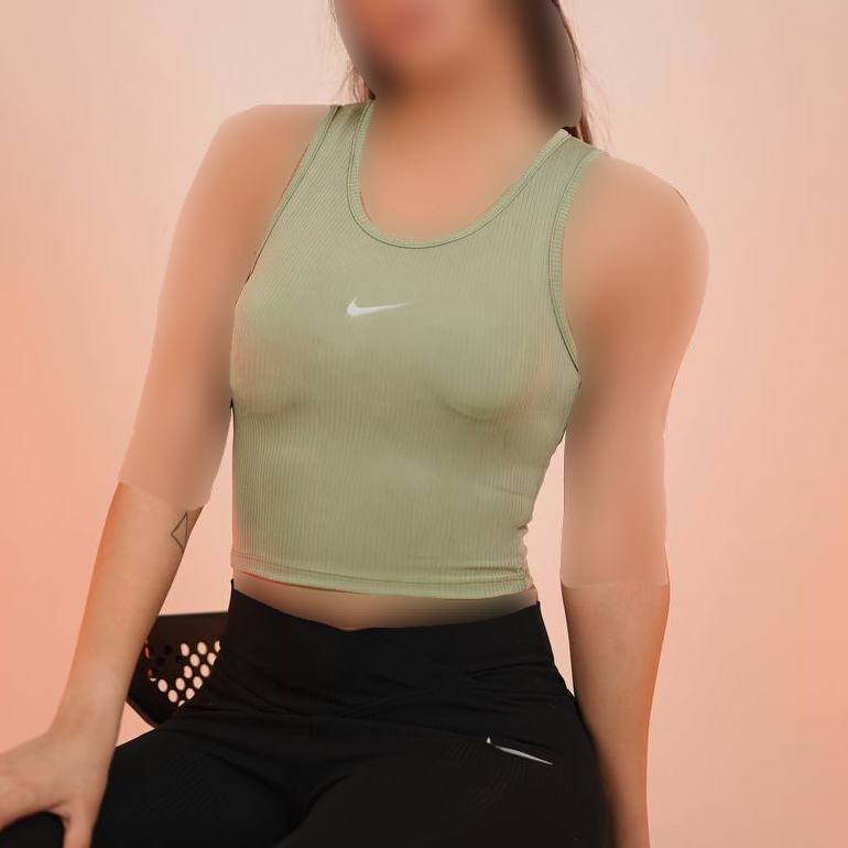 تاپ کراپ Nike — تصویر ۳