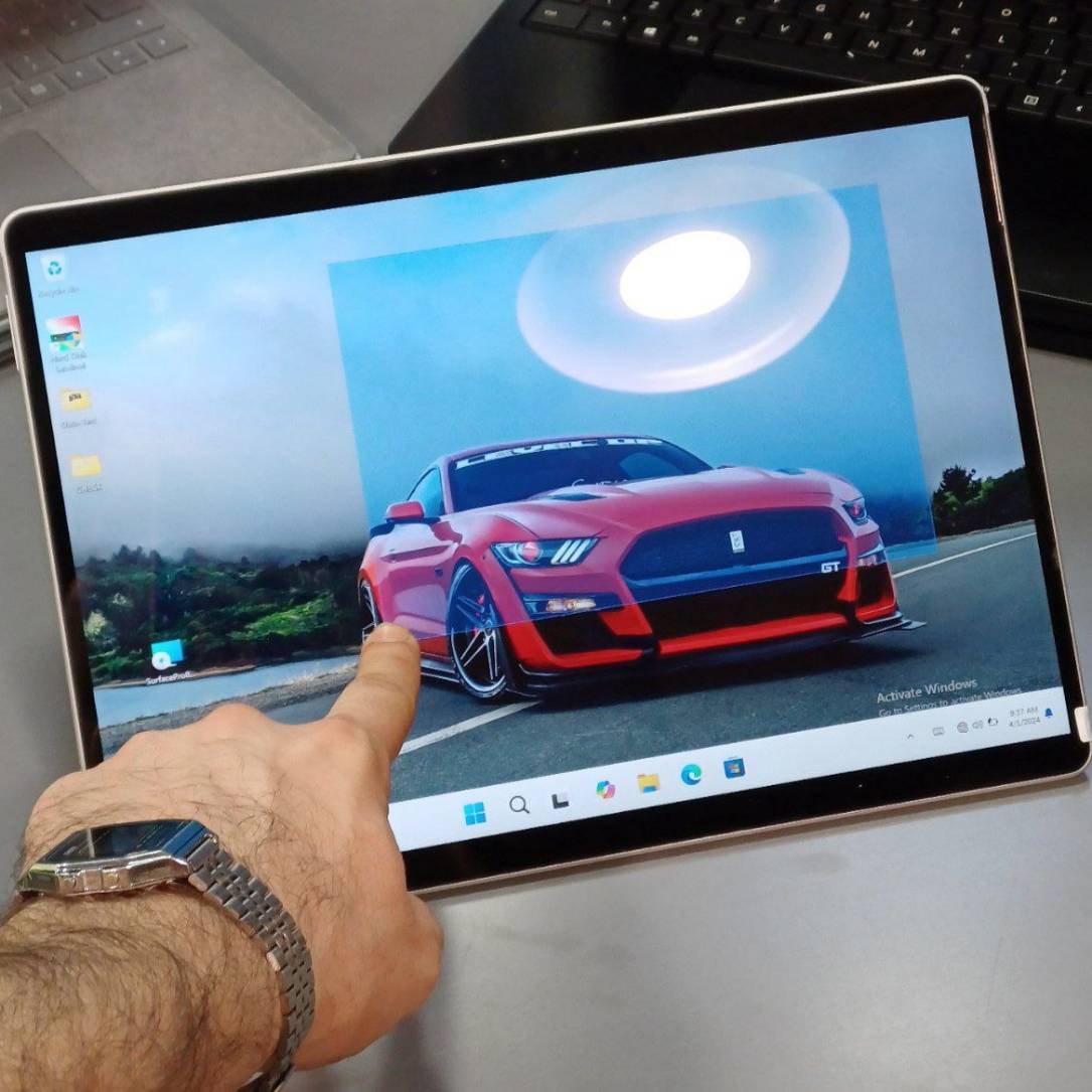تبلت 13 اینچی سرفیس مایکروسافت مدل Surface Pro 8: i5 1145G7-8GB-256GB SSD-Iris Xe (همراه کیبورد) — تصویر ۵