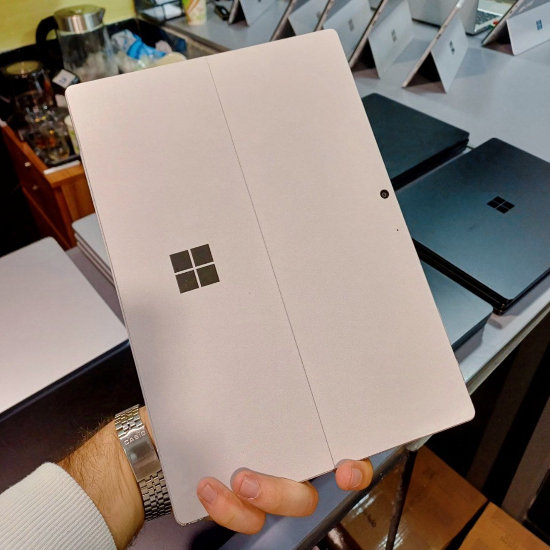 تبلت 10 اینچی سرفیس مایکروسافت مدل Surface Go 2 LTE: M3-8GB-256GB SSD-Intel UHD سیمکارت خور (همراه کیبورد) — تصویر ۶
