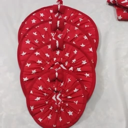 ست سرویس آشپزخانه پارچه ای عروس قرمز ستاره ای و زیکزاک 18تیکه — تصویر ۵