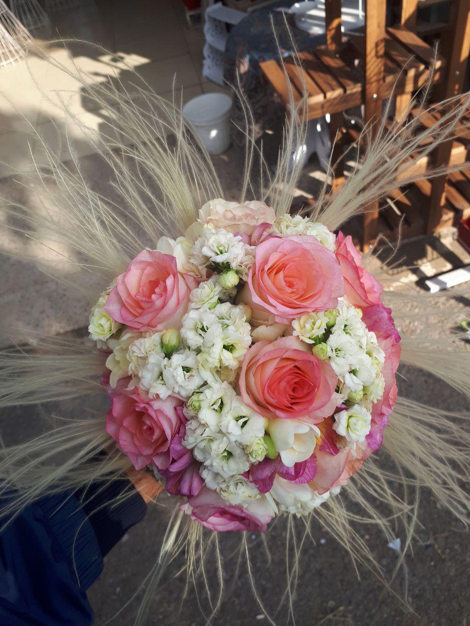 دسته گل آتاناز