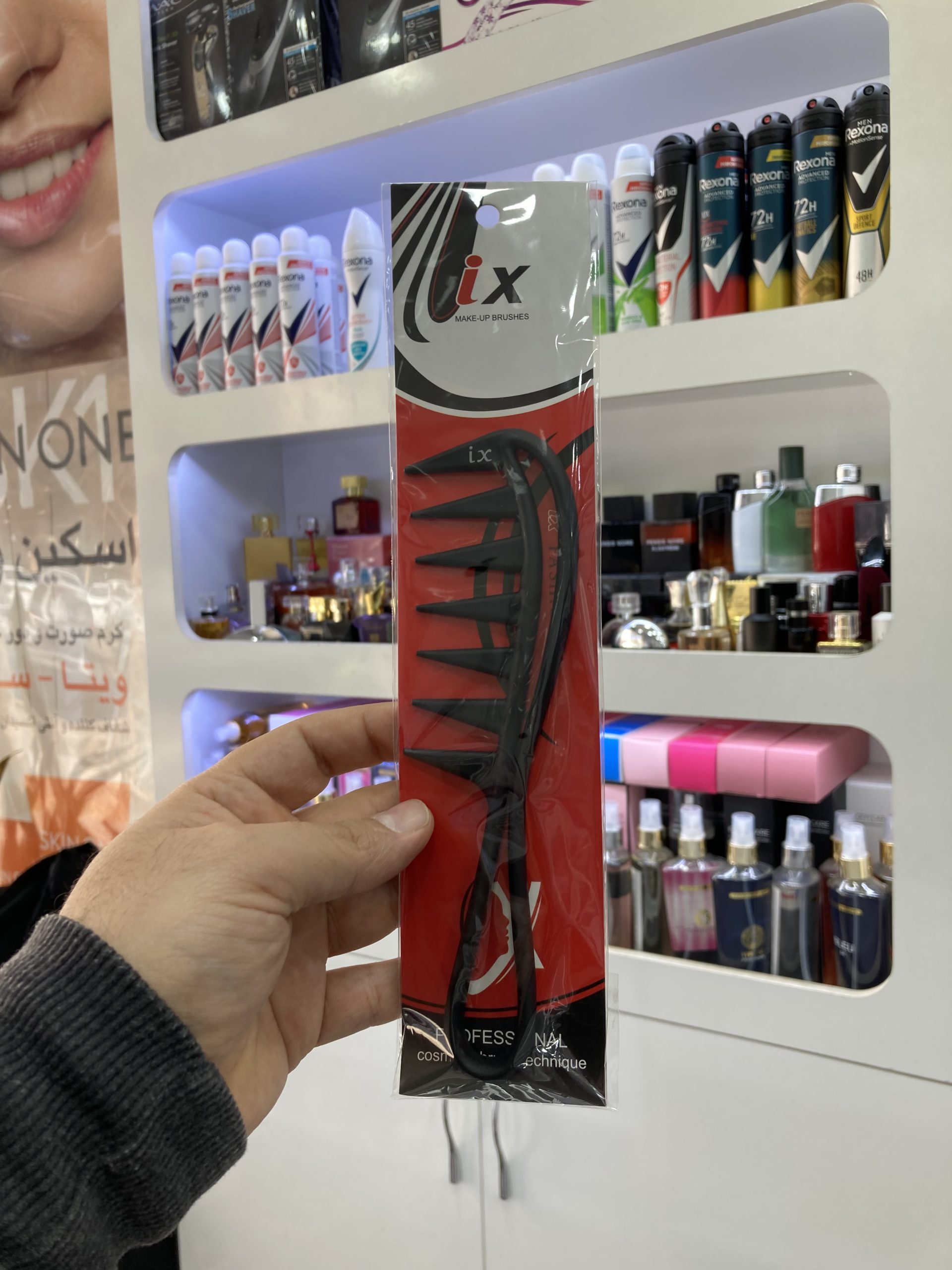شانه کربنی ای ایکس کد 432 دندانه درشت — تصویر ۳