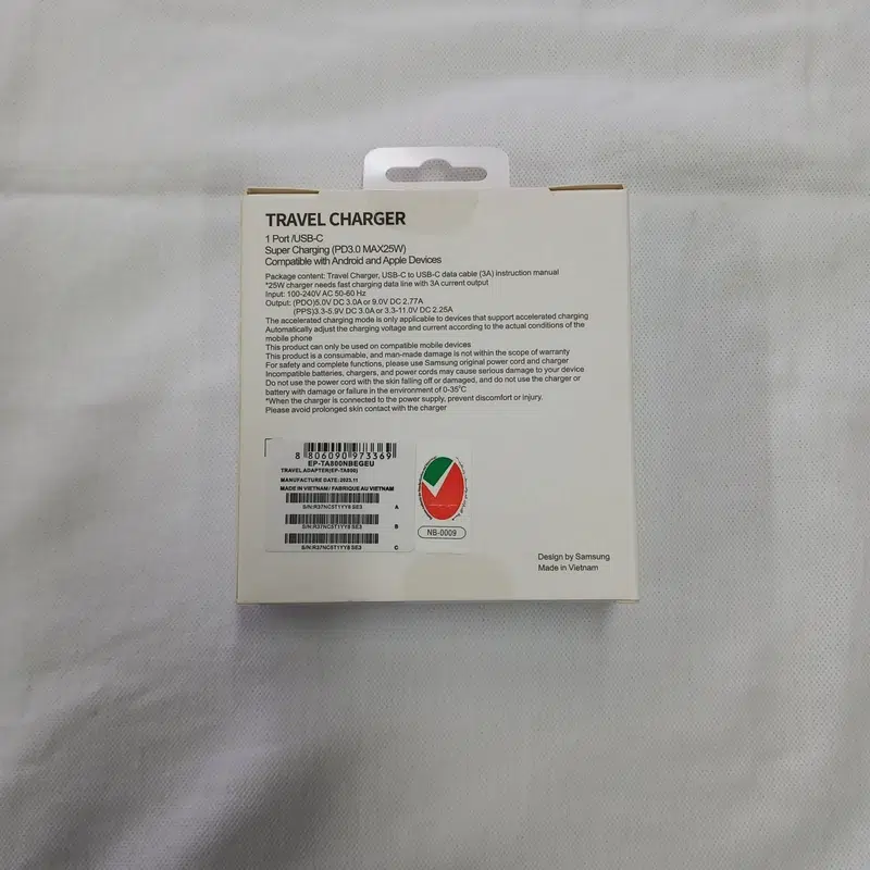 شارژر دیواری25 وات مدل 25w PD به همراه کابل USB-c — تصویر ۴