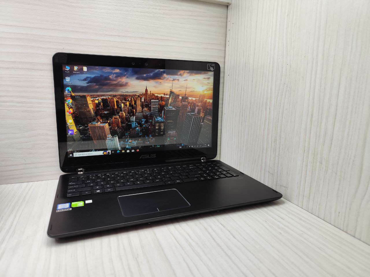 لپتاپ ایسوس لمسی ASUS Q524UQ