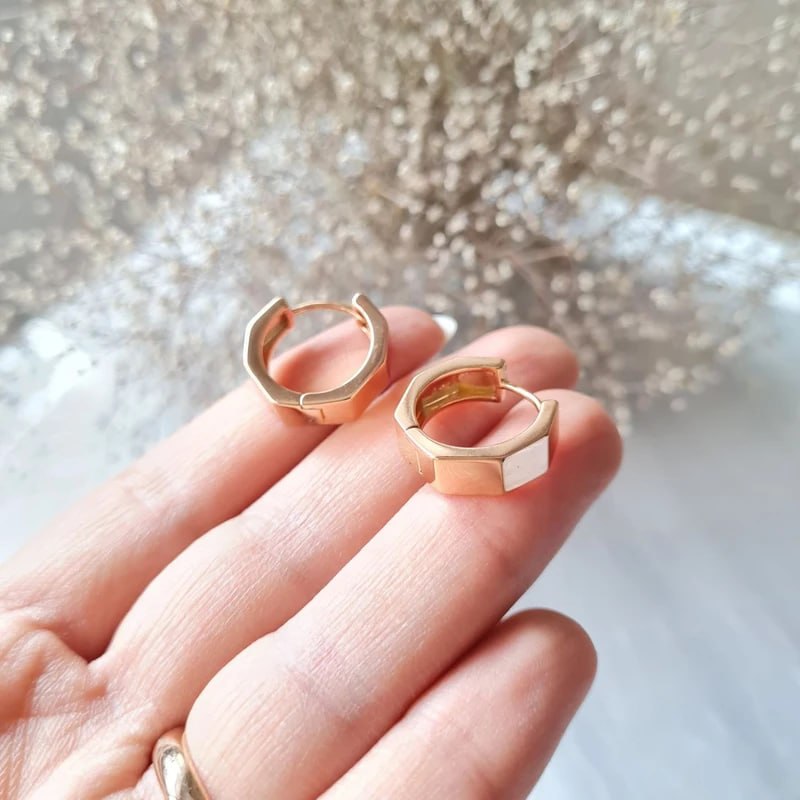 گوشواره زنانه ژوپینگ مدل حلقه ای ۶ ضلعی — تصویر ۶