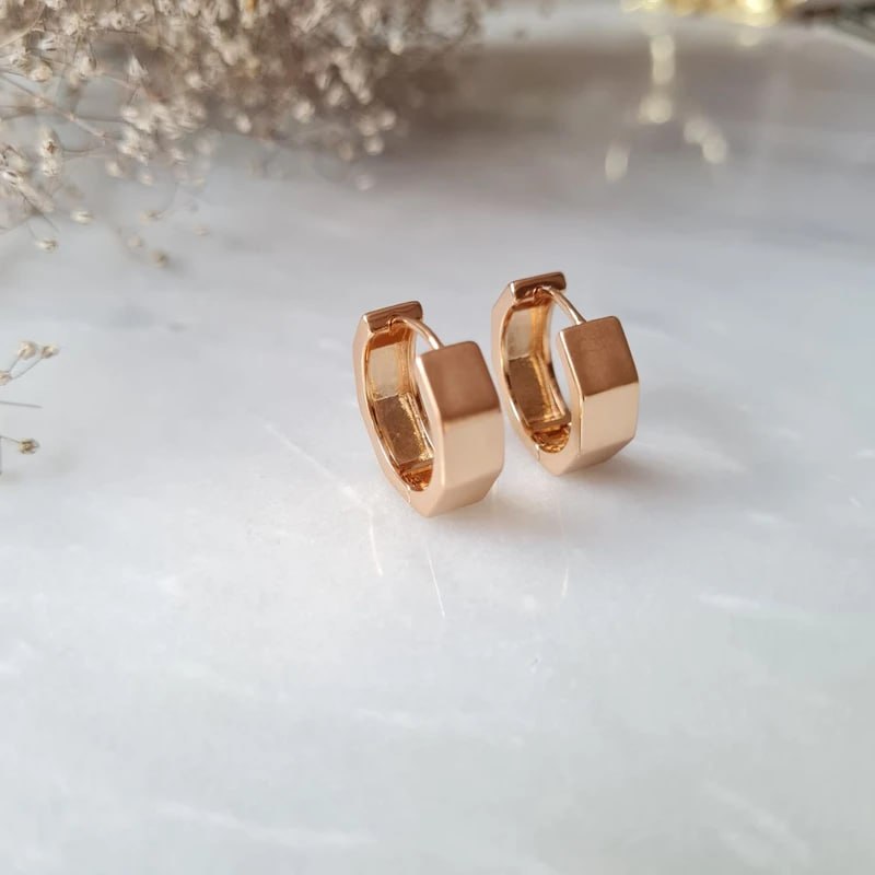 گوشواره زنانه ژوپینگ مدل حلقه ای ۶ ضلعی — تصویر ۳