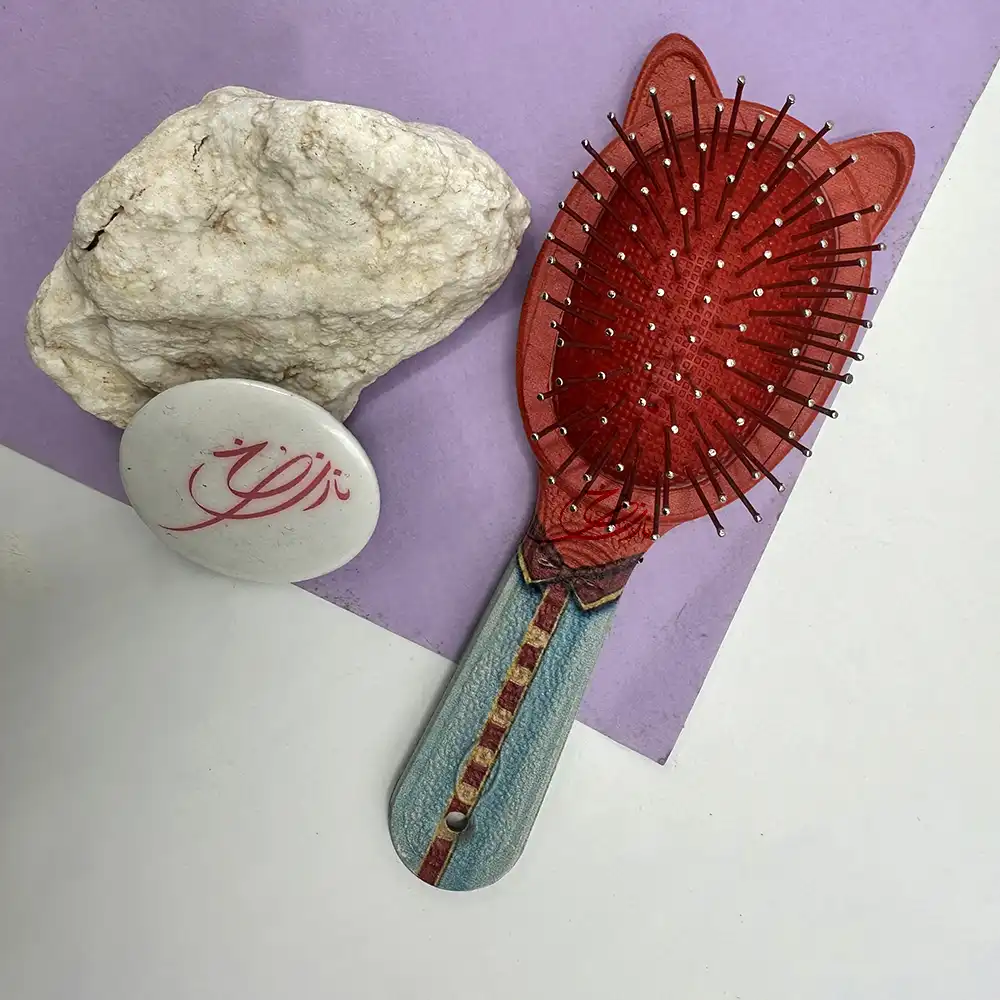 برس گربه ای بچه گانه طرح دار جادور jadore مدل بیضی — تصویر ۴