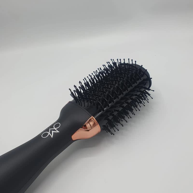 سشوار برس دار حالت دهنده مولینر مدل ML_5012 — تصویر ۵