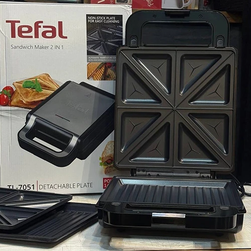 ساندویچ ساز ۲ کاره تفال مدل TefaL7051 با ۴ خانه و بدنه استیل