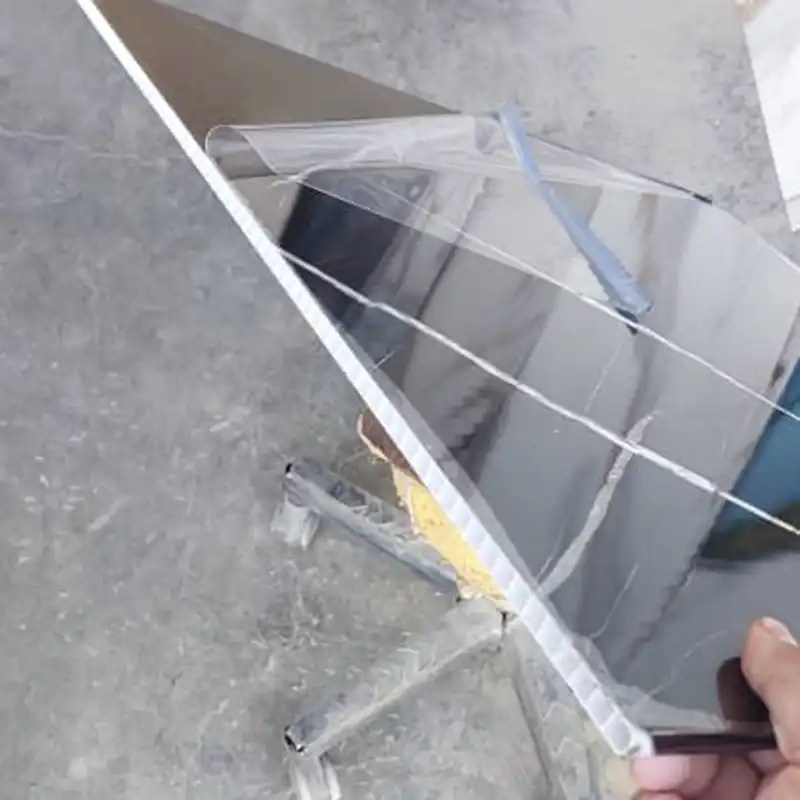 سقف کاذب 60*60 pvc مشکی — تصویر ۳