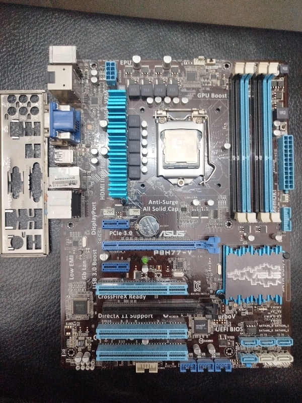 مادربرد کارکرده Asus P8H77-V — تصویر ۲