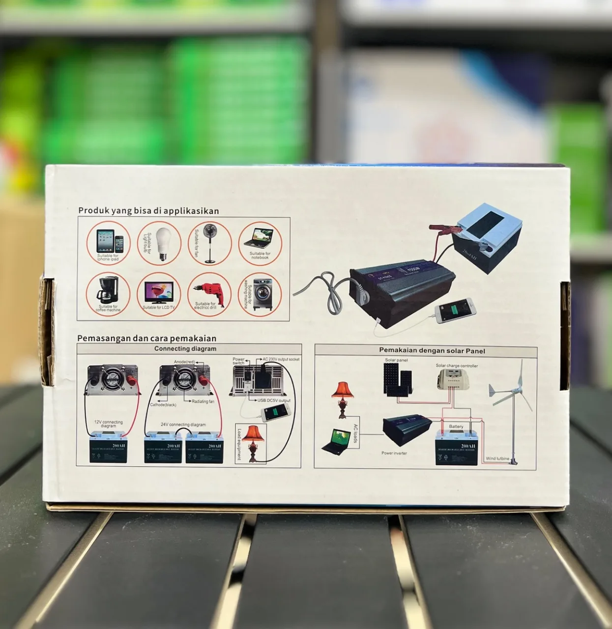 اینورتر خورشیدی 1000 وات SOLARTECH مدل ST-1000W تبدیل 12 ولت DC به 230 ولت AC — تصویر ۴