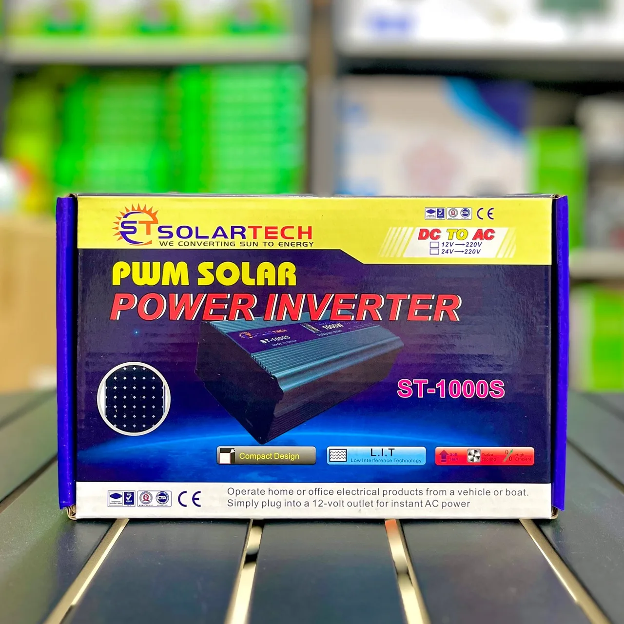 اینورتر خورشیدی 1000 وات SOLARTECH مدل ST-1000W تبدیل 12 ولت DC به 230 ولت AC — تصویر ۳