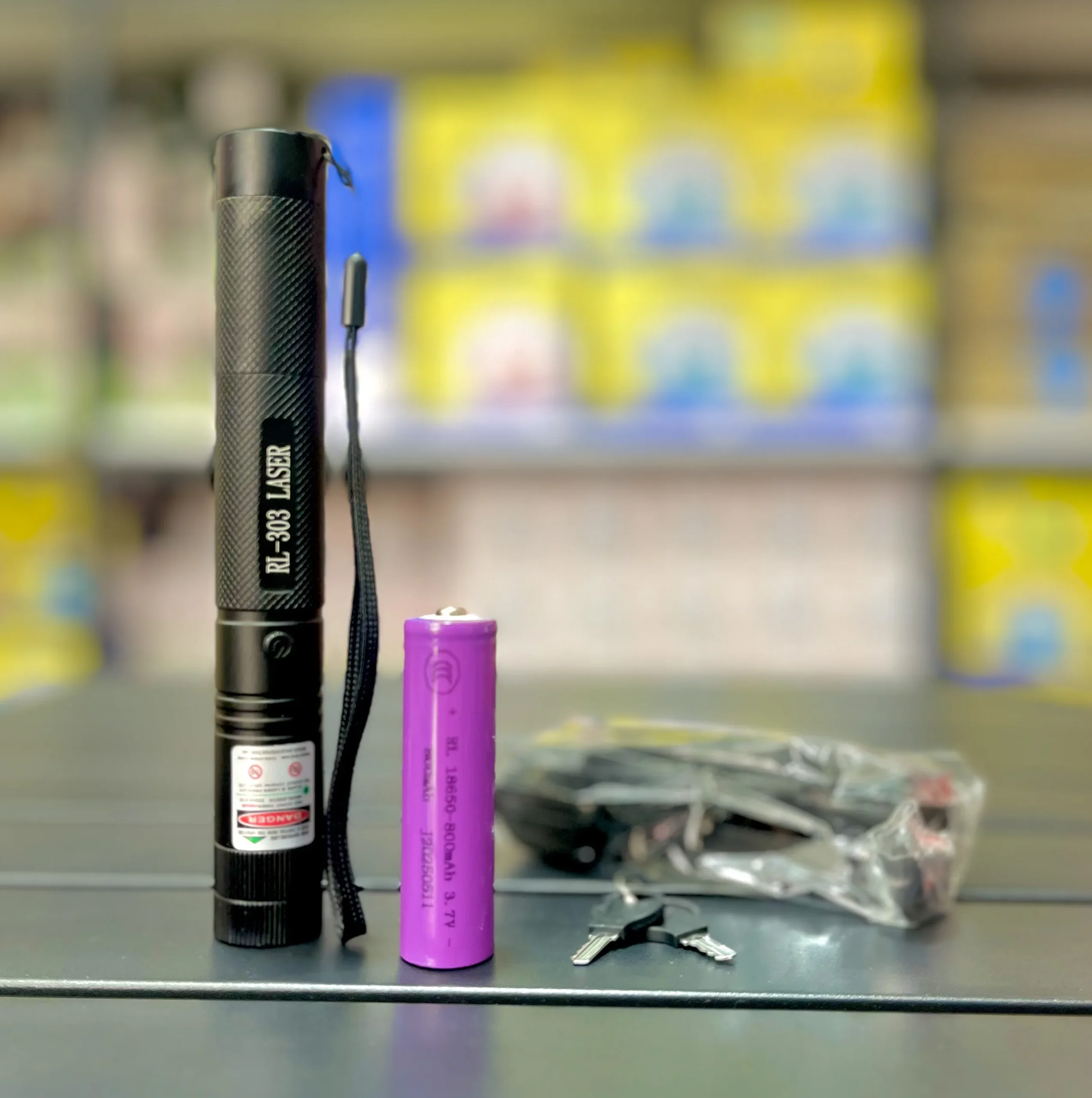لیزر پوینتر سبز شارژی RL-303 LASER — تصویر ۵