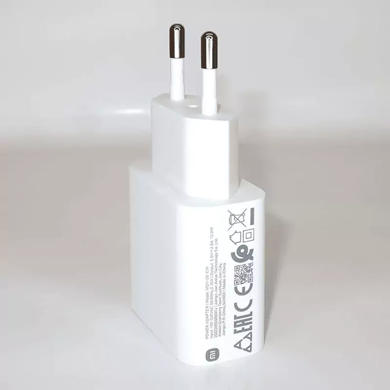 کلگی شارژر اورجینال سرکارتنی 10 وات MDY-09-EW شیائومی به همراه کابل تایپ سی