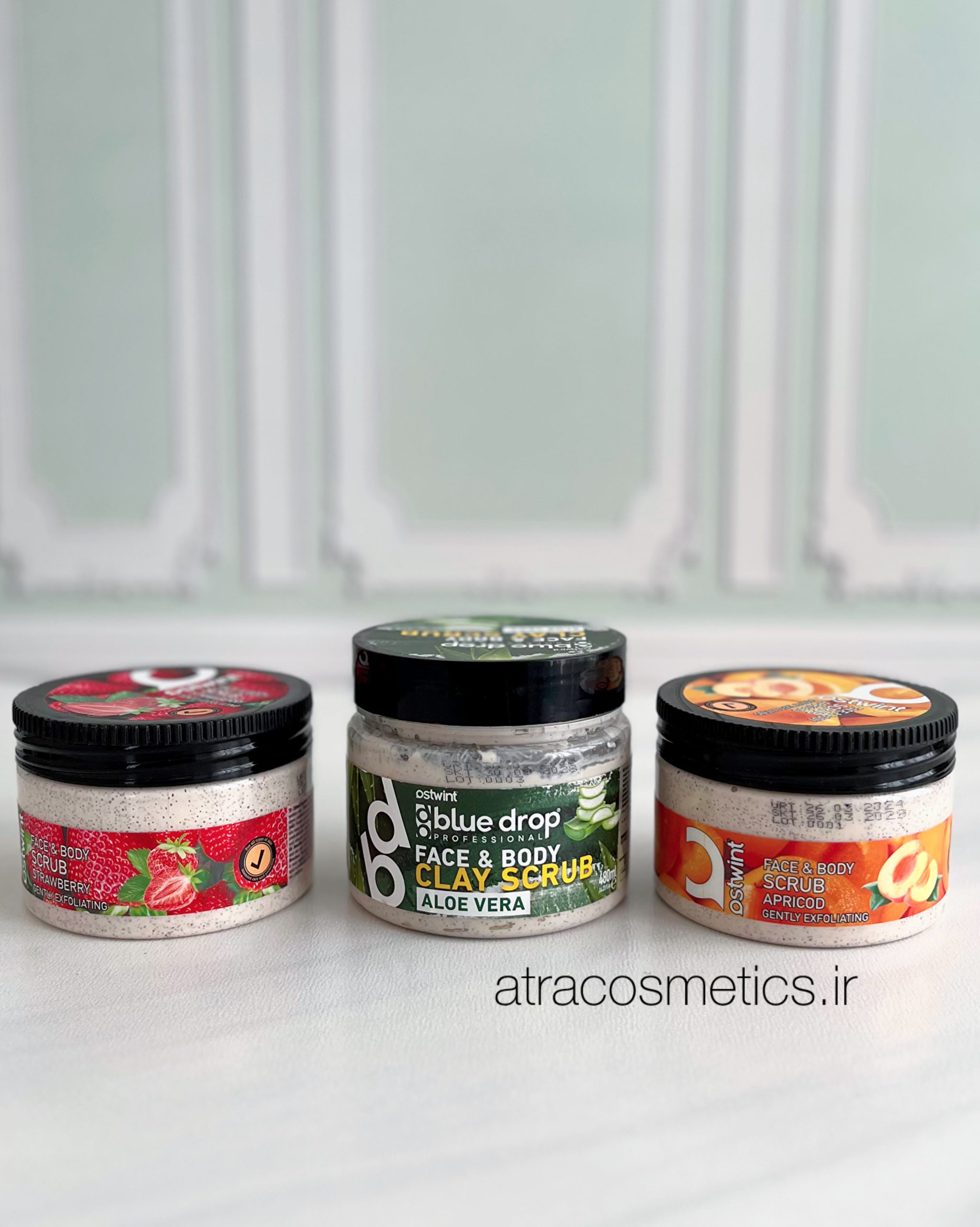 اسکراب صورت و بدن اوستوینت Ostwint Apricot Face & Body Scrub — تصویر ۳