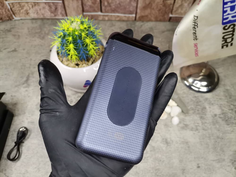 پاوربانک وایرلس ۱۰ هزار KP مدل WP-11 (گارانتی ) — تصویر ۵