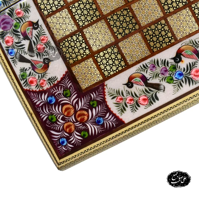 تخته نرد وشطرنج لبگرد طرح گل و مرغ کرمانی اعلاء — تصویر ۵