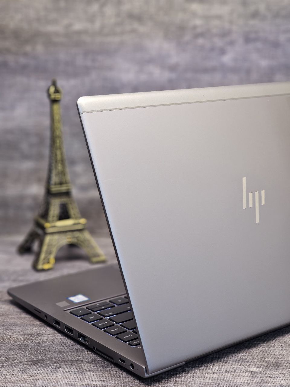 لپ‌تاپ HP ZBook 14u G6 – Core i7 | رم 32GB | گرافیک 4GB Radeon Pro | لمسی