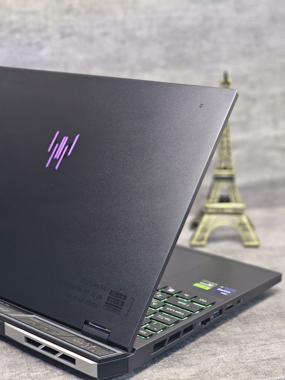 لپ‌تاپ Acer Predator Helios Neo 16 Core i9-14900HX RTX 4070 |