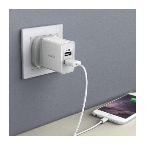 شارژر دیواری انکر مدل B2021 به همراه کابل تبدیل microUSB — تصویر ۴