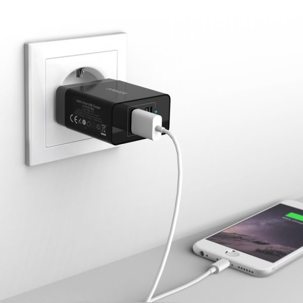 شارژر دیواری انکر مدل B2021 به همراه کابل تبدیل microUSB — تصویر ۵