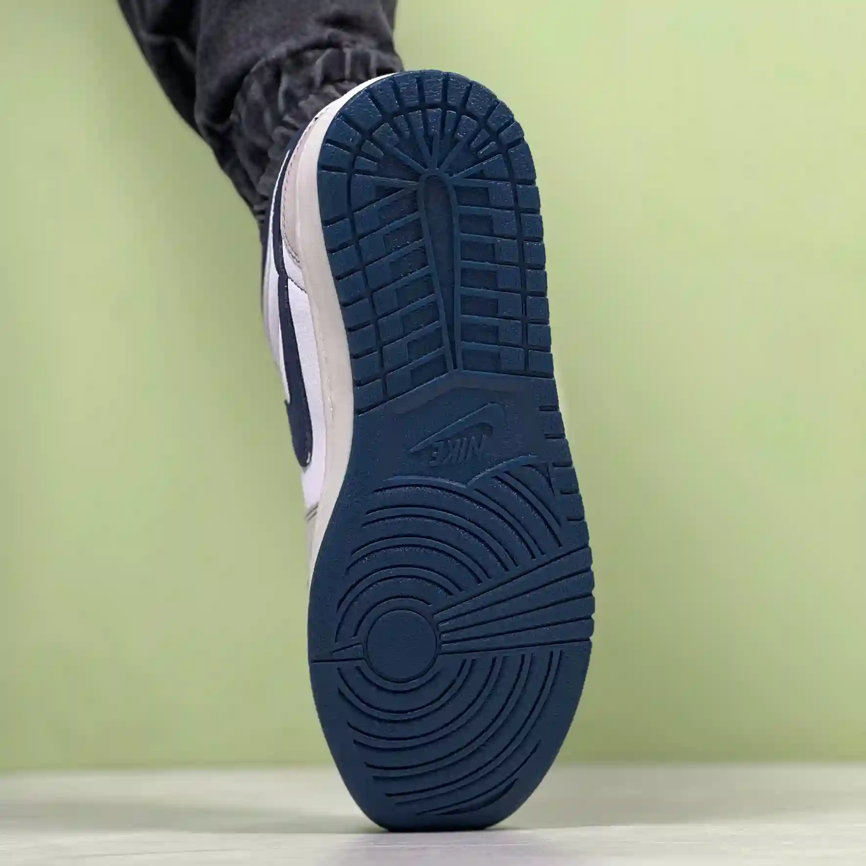 کتونی نایکی جردن وان ست زن و مرد nike jordan مردانه 2026 کد 1533 — تصویر ۶