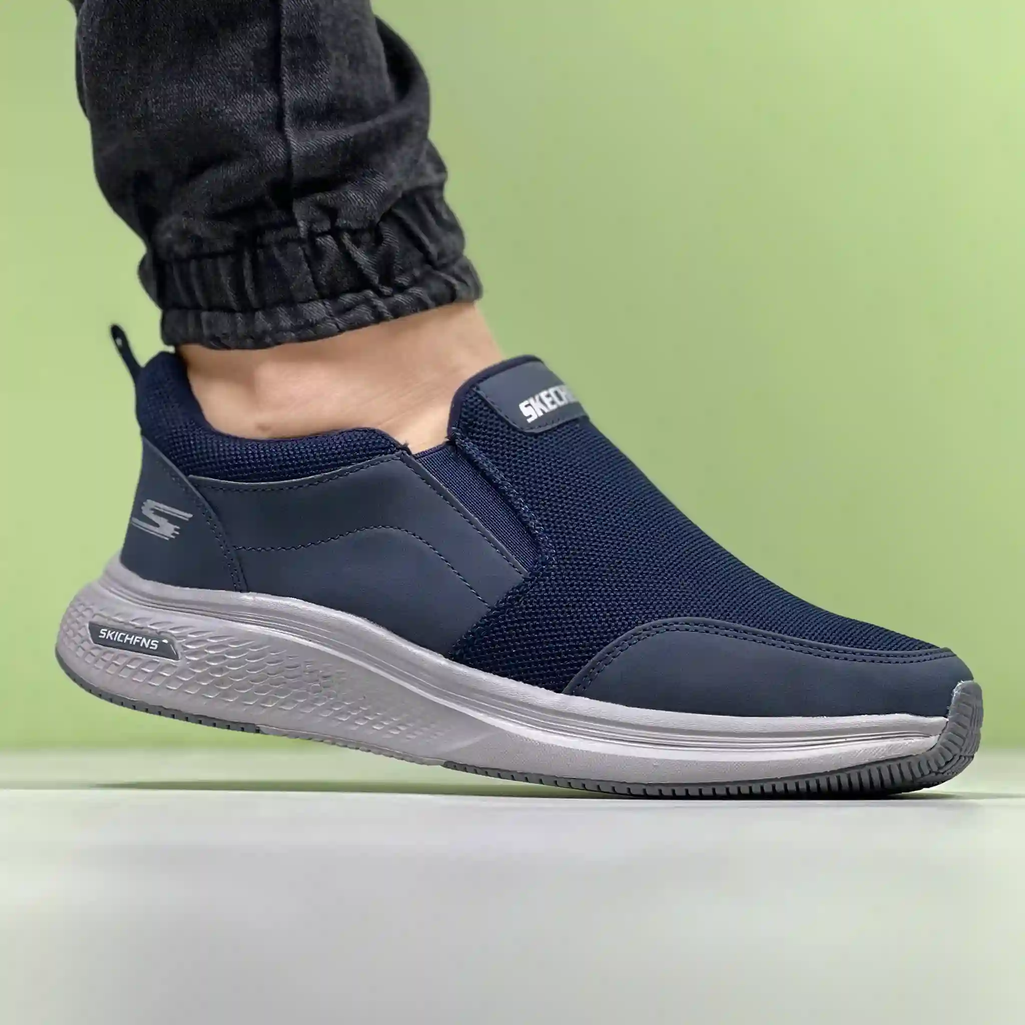 کتونی طبی اسکیچرز skechers مردانه ۲۰۲۶ کد 1446 — تصویر ۴