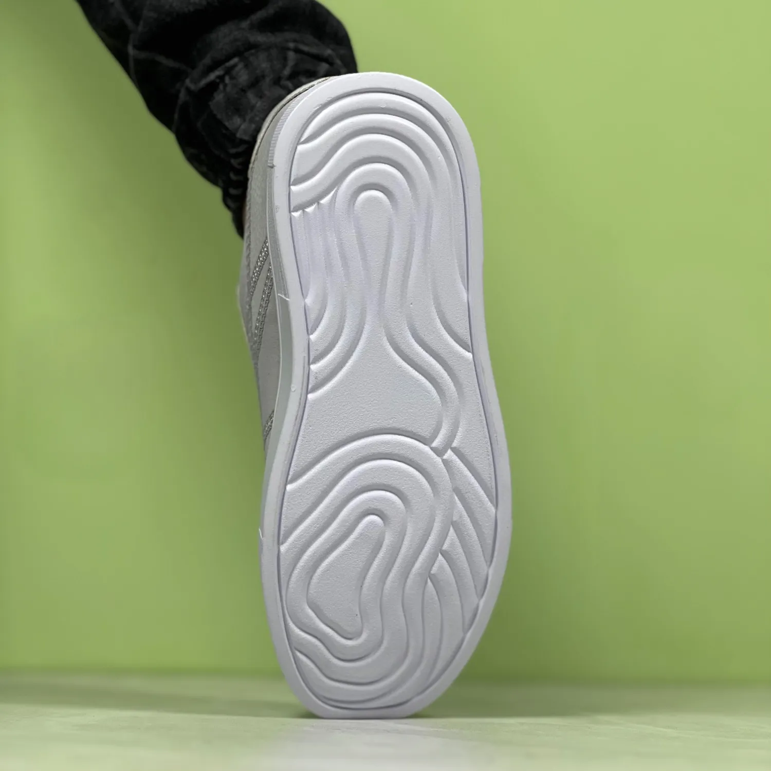 کتونی skechers vans اسکیچرز کف تخت طبی مردانه کد 1392 — تصویر ۴
